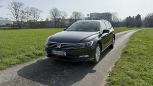 Volkswagen Passat Variant 2.0 TDI DSG Highline AHK VirtCop LED Massage