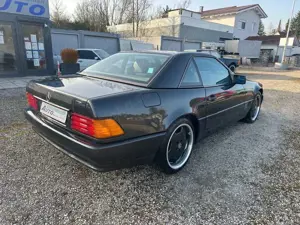 Mercedes-Benz SL 300 Leder Harttop AMG Räder Automatik Bild 4