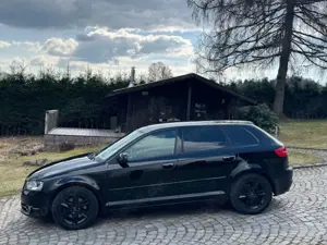 Audi A3 Sportback 2.0TDI 140PS Quattro,6Gang,MMI,TÜV
