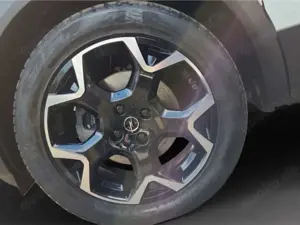 Opel Mokka e Ultimate Alcantara Digitales Cockpit ACC Apple C Bild 5