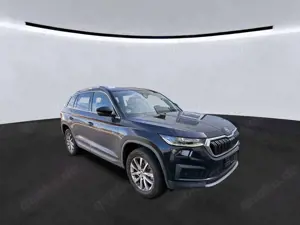 Skoda Kodiaq 2.0 TDI DSG STYLE 4x4*ST.HZG*MATRIX*AHK*NAVI*KAMER