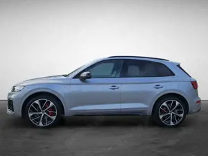 Audi Q5 50 TFSI e S tronic quattro S line NaviPlus Matr... Bild 4