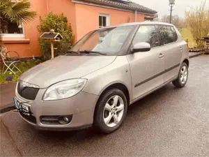 Skoda Fabia Skoda Fabia II Ambiente* TÜV neu*Anhängerkupplung