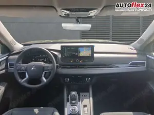 Mitsubishi Outlander Intro Edition Plug-in Hybrid 2.4 225 kW (306 PS... Bild 4