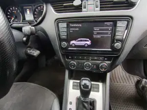 Skoda Octavia Combi 2.0 TDI Green tec DSG Elegance