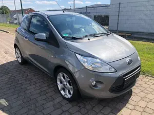 Ford Ka/Ka+ Titanium Klima Sitzhzg PDC Alu Tüv neu! Bild 3