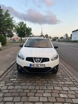 Nissan Qashqai Qashqai 1.6 mit 360° grad Kamera TOP ZUSTAND