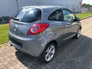 Ford Ka/Ka+ Titanium Klima Sitzhzg PDC Alu Tüv neu! Bild 4