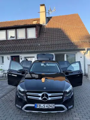 Mercedes-Benz GLC 220 d 4Matic 9G-TRONIC