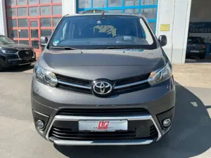 Toyota Proace Verso  2.0 D Navi HU SHZ Klima 8.Sitzer Bild 2