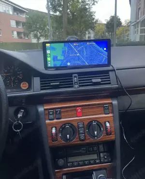 Mercedes-Benz E 200 E-klasse, Nur 106Tkm, TOP. Navi,OLDTIMER Bild 5