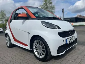 smart forTwo Cabrio Flash Light 84PS*Leder*Sondermodel Bild 2