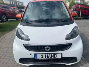 smart forTwo Cabrio Flash Light 84PS*Leder*Sondermodel Bild 3