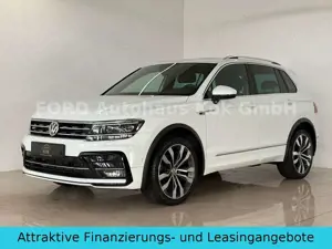 Volkswagen Tiguan Highline 4Motion R-Line HeadUP PANO 8 Fac