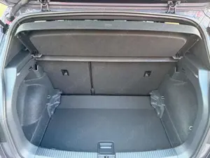 Volkswagen T-Cross R-Line Bild 5