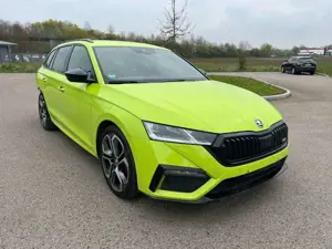 Skoda Octavia Combi RS Plus 4x4
