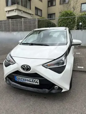 Toyota Aygo x-play