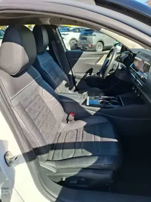 Citroen C5 X Shine Pack Plug-In Hybrid Bild 5