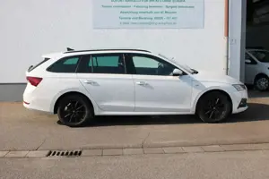Skoda Octavia 2.0 TDI Clever Navi PDC Massage Bild 4