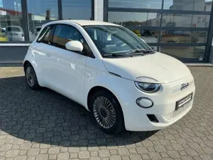 Fiat 500e Limousine 42 kWh *Komfort-Paket/Alufelgen*