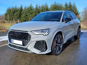 Audi RS Q3 2.5 TFSI quattro S tronic