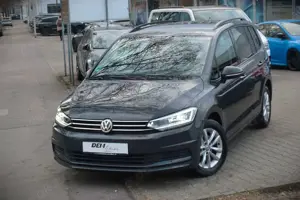 Volkswagen Touran Comfortline / 7 Sitze / LED / ACC / R-Kam