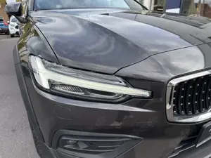 Volvo V60 Cross Country V60CC B4 AWD Ultimate,Pano,360°,Standh.,Head Up Bild 5