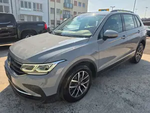 Volkswagen Tiguan Life 2,0 TDI APP*AUTOM*AHK