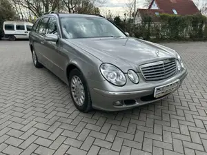 Mercedes-Benz E 200 E 200 T Kompressor/ Automatik / TÜV Neu