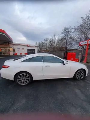 Mercedes-Benz E 200 4Matic Coupe 9G-TRONIC Avantgarde