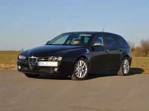 Alfa Romeo 159 2.4 JTDM Leder*AHK*Klima*Shz*Xenon