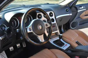 Alfa Romeo 159 2.4 JTDM Leder*AHK*Klima*Shz*Xenon Bild 5
