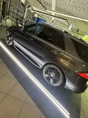 Mercedes-Benz ML 350 BlueTEC 4MATIC 7G-TRONIC