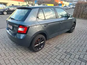 Skoda Fabia Style 1 HAND TÜV NEU