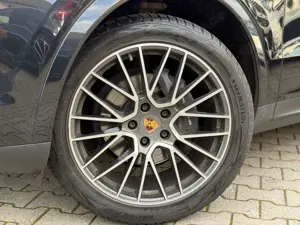 Porsche Cayenne 14-Wege*Bose*LED*360°Kamera*21-Zoll Bild 4