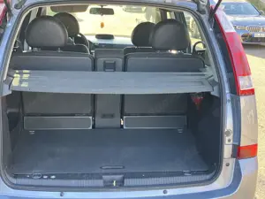 Opel Meriva 1.6 16V (Essentia) Bild 4