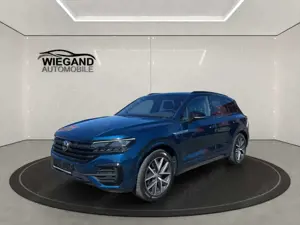 Volkswagen Touareg 3.0 V6 TDI 4Motion DPF Aut. R-Line+PANO+
