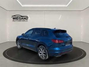 Volkswagen Touareg 3.0 V6 TDI 4Motion DPF Aut. R-Line+PANO+ Bild 3