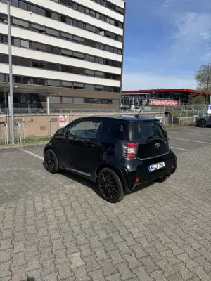 Toyota iQ + Bild 3