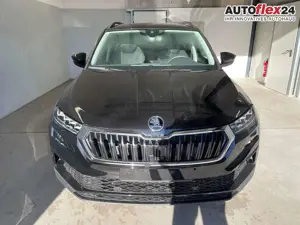Skoda Karoq Selection 150PS DSG AHK+Kamera+ACC+Kessy+Kamera...
