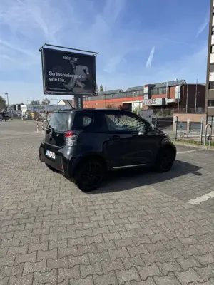 Toyota iQ + Bild 4