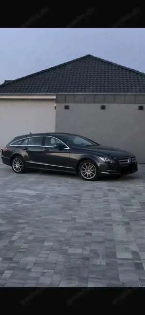 Mercedes-Benz CLS 350 Teilleder