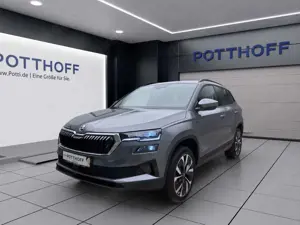 Skoda Karoq KAROQ TOUR AHK PANO STANDH NAV KAM pACC ASSISTEN