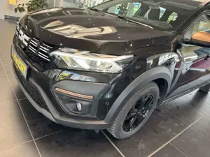 Dacia Jogger Extreme TCe110 7-SITZER * Top Ausstattung