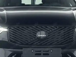 Volvo XC60 Plus Black Edition B5 AWD HUD El. Panodach Navi Le Bild 4