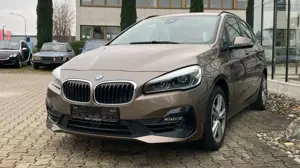 BMW 218 AHK Sitzheizung TÜV AU neu