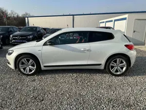 Volkswagen Scirocco 1.4 TSI 90 kW Match KLIMA PDC SITZHEIZUNG