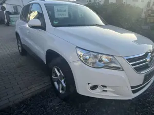 Volkswagen Tiguan 4 Motion / Allrad /Trend /Navi/PDC/