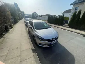 Opel Astra 1.5 D Start/Stop Sports Tourer Business Elegance Bild 3