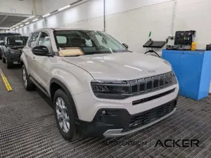 Jeep Avenger Altitude 1.2 GSE T3 Navi/WinterPak -46%* Bild 3